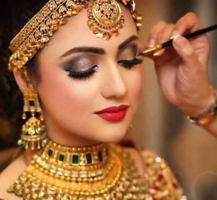 Bridal makeup look